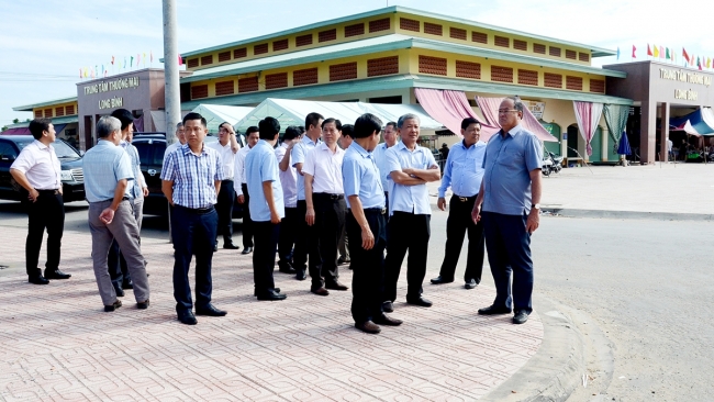 An Giang: Thị trấn trẻ ven biên