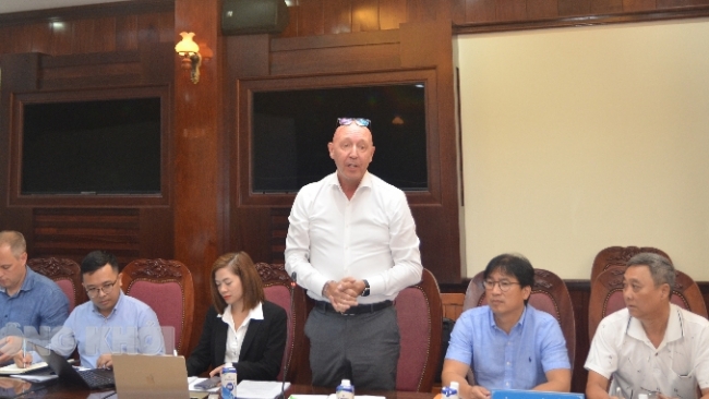 Bến Tre: Lãnh đạo tỉnh làm việc với Công ty Hưng Việt