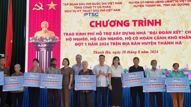 PTSC trao kinh phí hỗ trợ xây dựng nhà “Đại đoàn kết” tại tỉnh Hải Dương