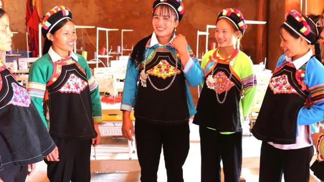 Tuyên Quang: Sắc đỏ miền sơn cước - Khi người Phù Lá khoác lên mùa lễ hội