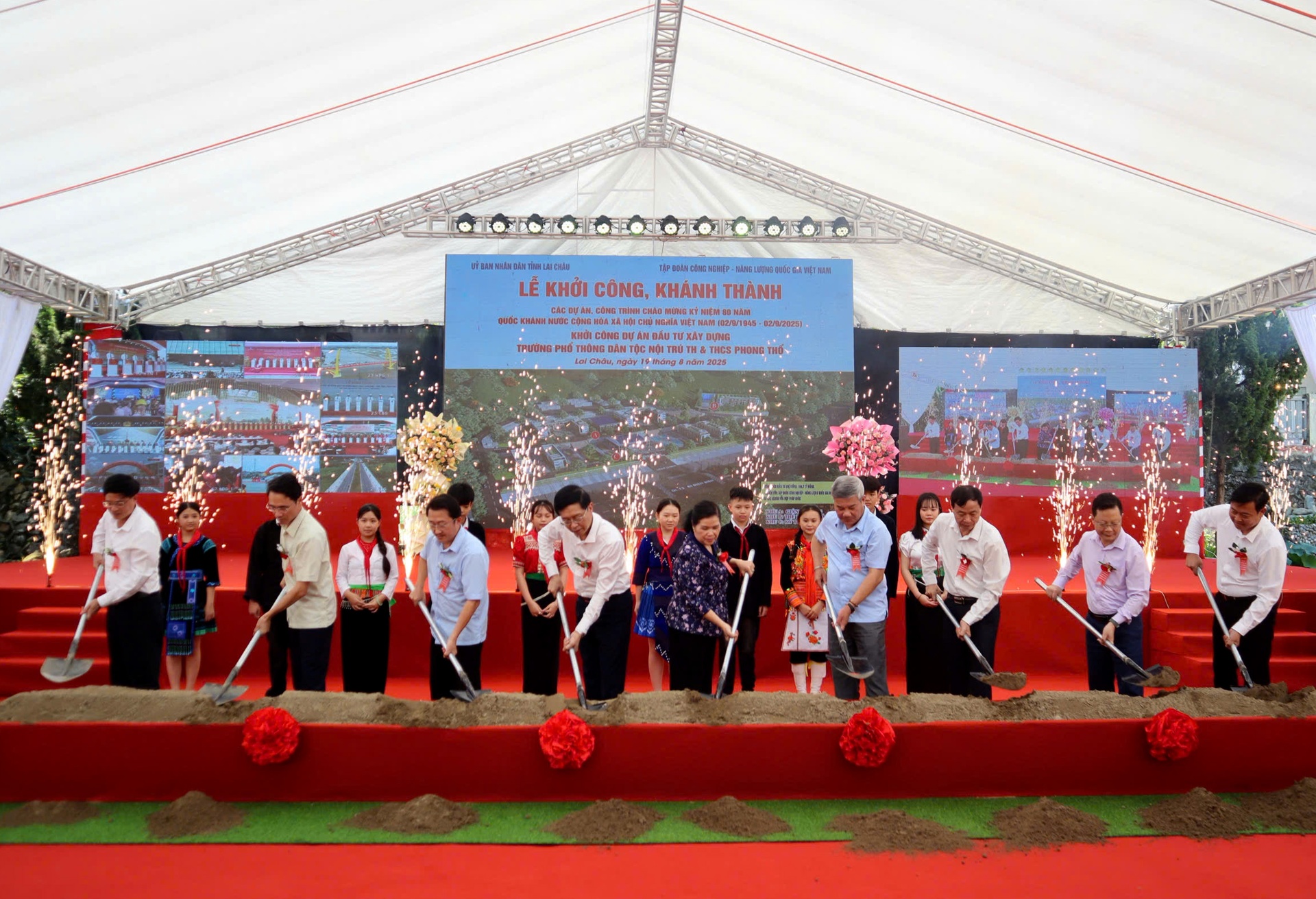 Lai Châu: Khởi công Dự án đầu tư xây dựng Trường phổ thông Dân tộc nội trú Tiểu học và THCS Phong Thổ