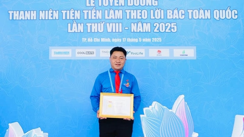 Lâm Đồng: Thầy giáo trẻ năng động, nhiệt huyết