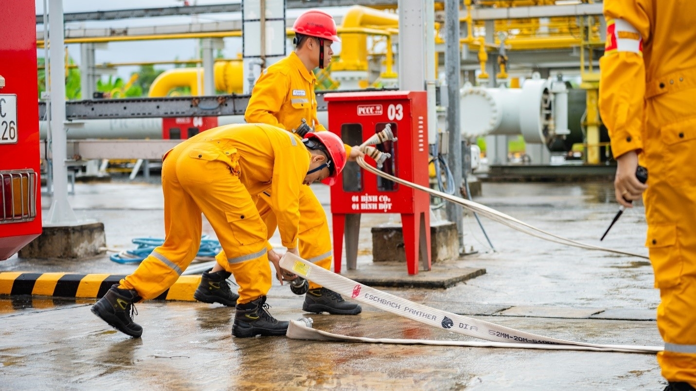 PV GAS SE và PV GAS CA MAU đồng hành vì môi trường xanh – an toàn bền vững