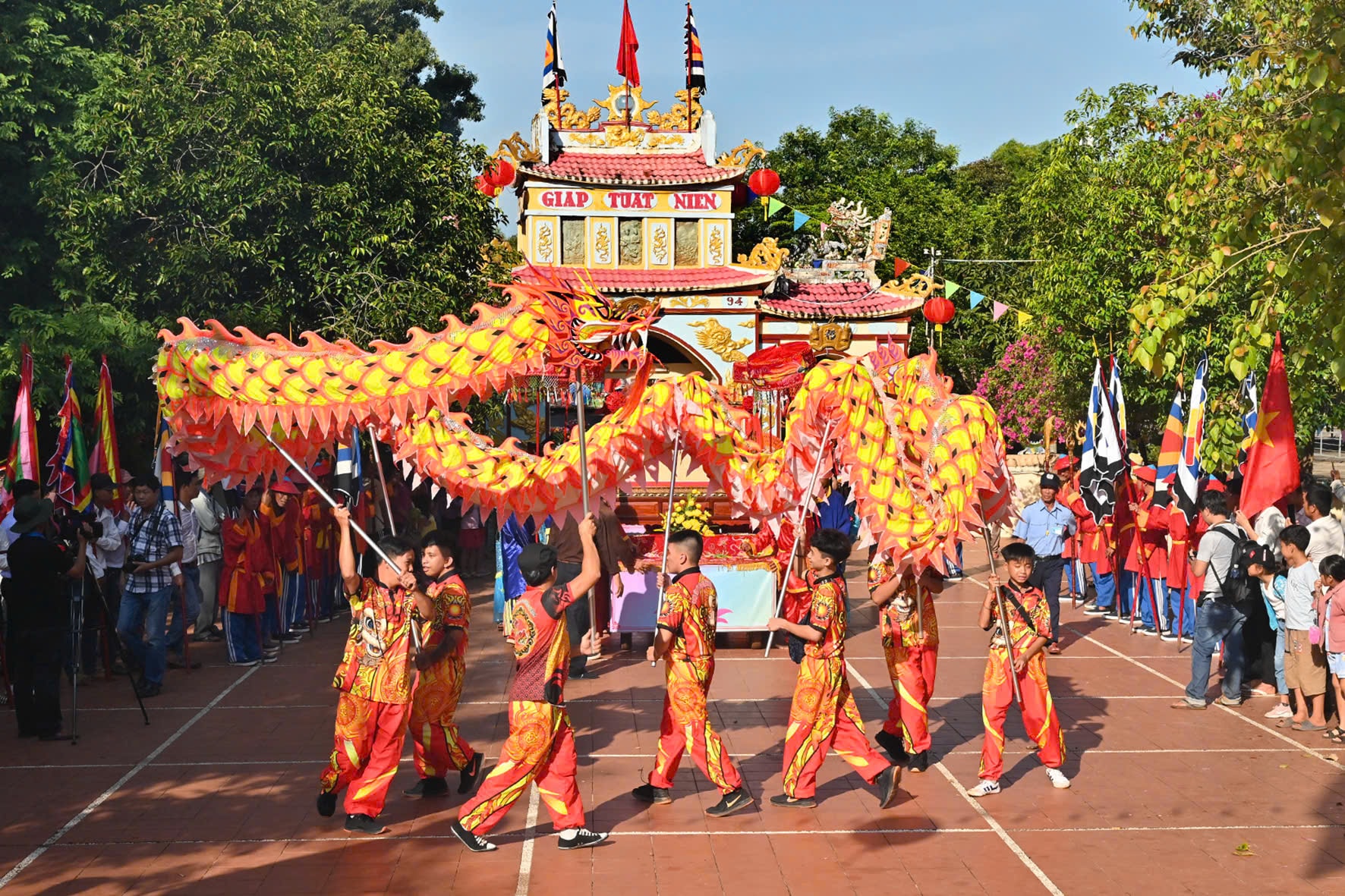 Lễ hội Dinh Thầy Thím - dấu ấn văn hóa tâm linh ở miền biển