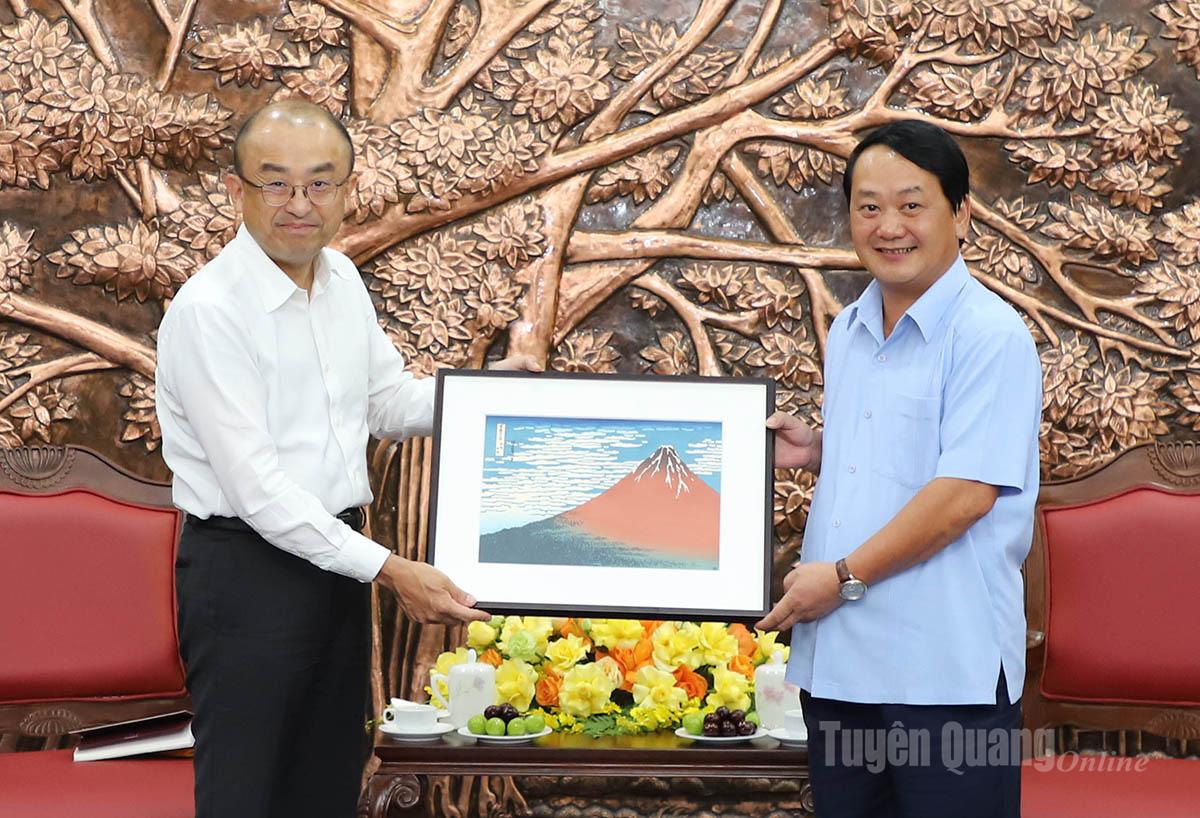 Tuyên Quang: Bí thư Tỉnh ủy Hầu A Lềnh tiếp Đoàn công tác Công ty Cổ phần EREX Nhật Bản