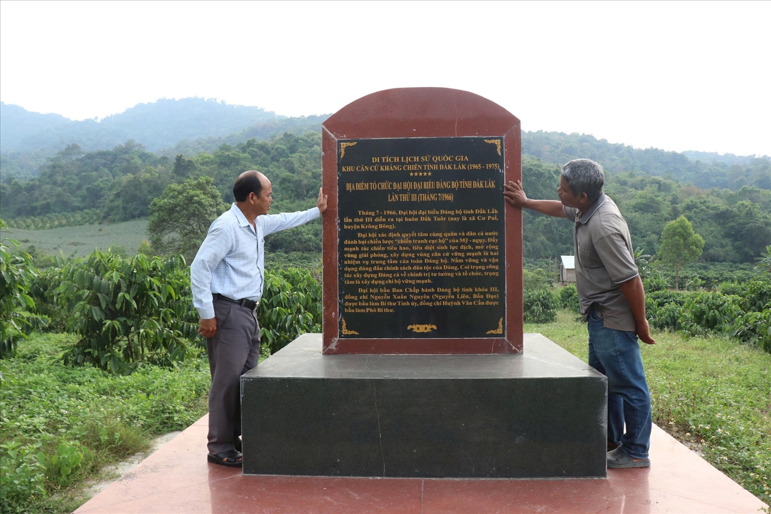 Đắk Tuôr – Vùng đất lửa thành buôn làng no ấm