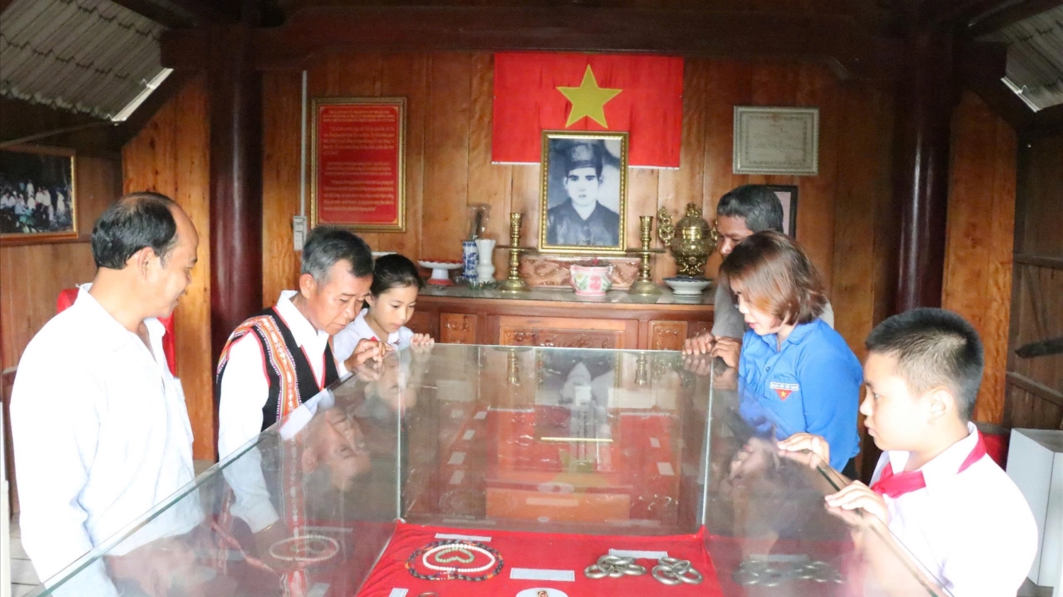 Đắk Tuôr – Vùng đất lửa thành buôn làng no ấm