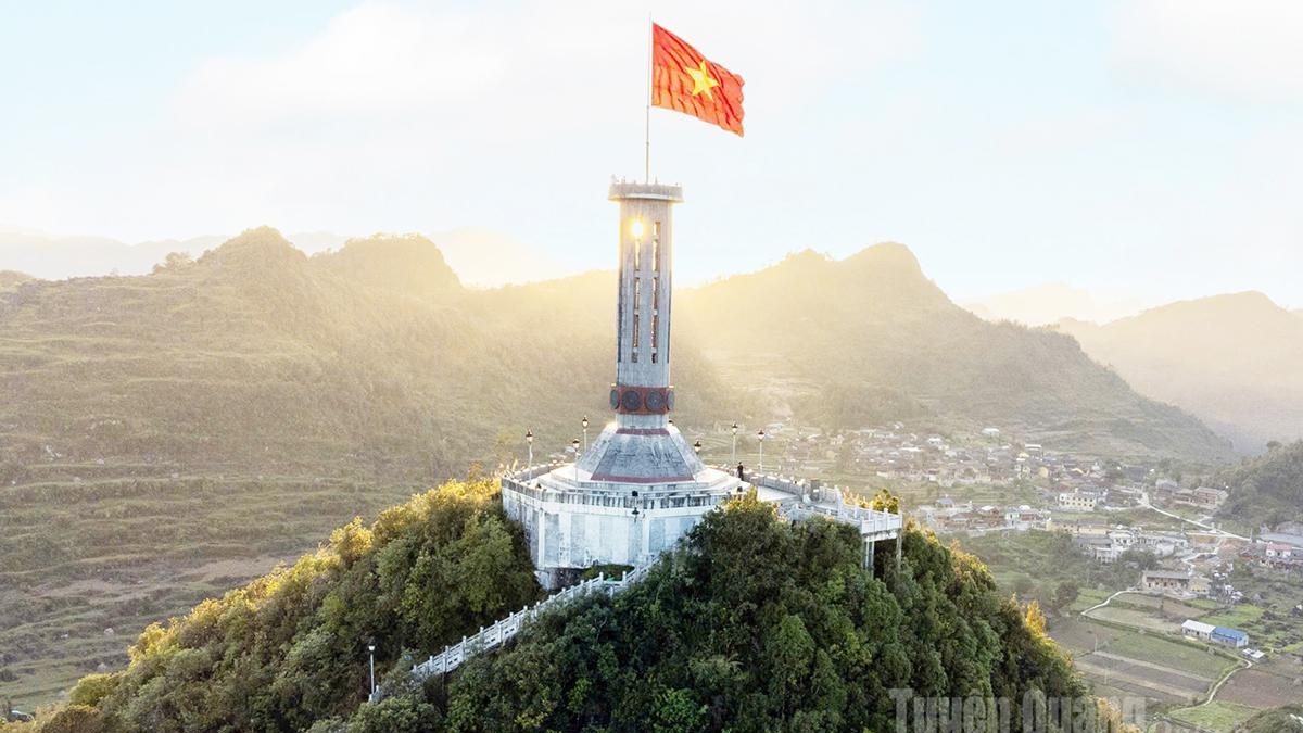 Tuyên Quang: Tiếng Quốc ca nơi địa đầu Tổ quốc