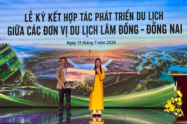 Liên kết vùng mở rộng không gian phát triển du lịch Lâm Đồng