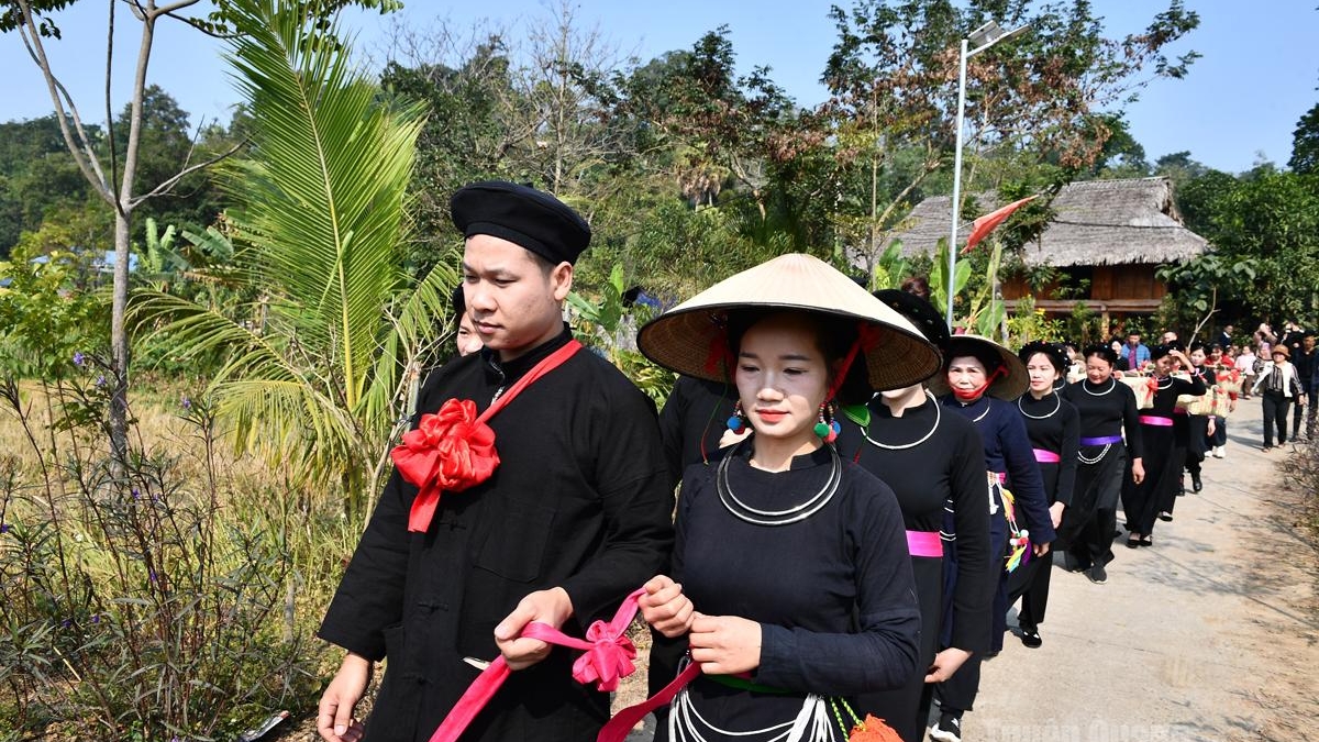 Tuyên Quang: Tân Trào rộn ràng lễ hội