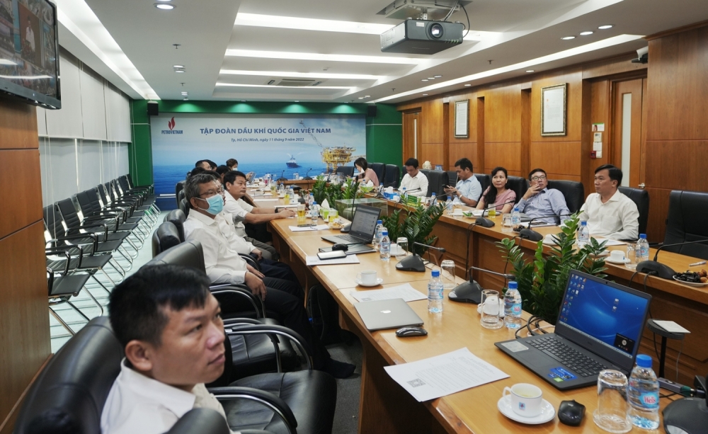 Tập đoàn Dầu khí Việt Nam phải giữ vai trò chủ lực trong bảo đảm an ninh năng lượng quốc gia Tập đoàn Dầu khí Việt Nam phải giữ vai trò chủ lực trong bảo đảm an ninh năng lượng quốc gia