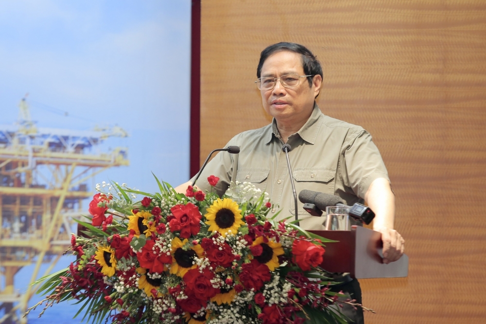 Tập đoàn Dầu khí Việt Nam phải giữ vai trò chủ lực trong bảo đảm an ninh năng lượng quốc gia Tập đoàn Dầu khí Việt Nam phải giữ vai trò chủ lực trong bảo đảm an ninh năng lượng quốc gia