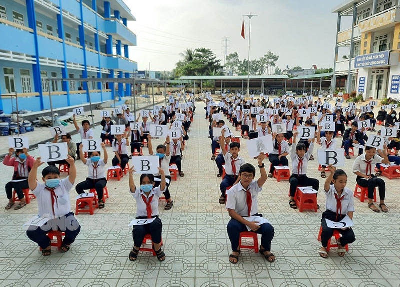 Bến Tre: Đẩy mạnh cải cách hành chính gắn với chuyển đổi số