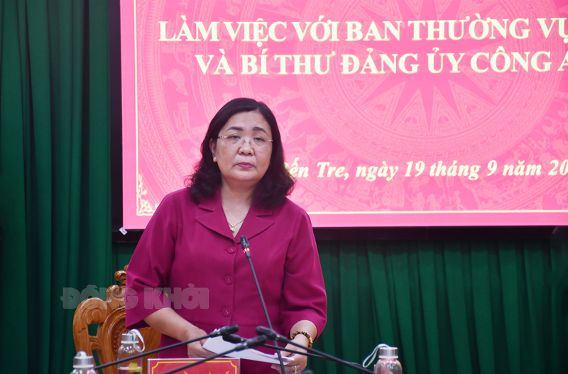 Phó bí thư Thường trực Tỉnh ủy - Chủ tịch HĐND tỉnh Hồ Thị Hoàng Yến phát biểu kết luận buổi kiểm tra.