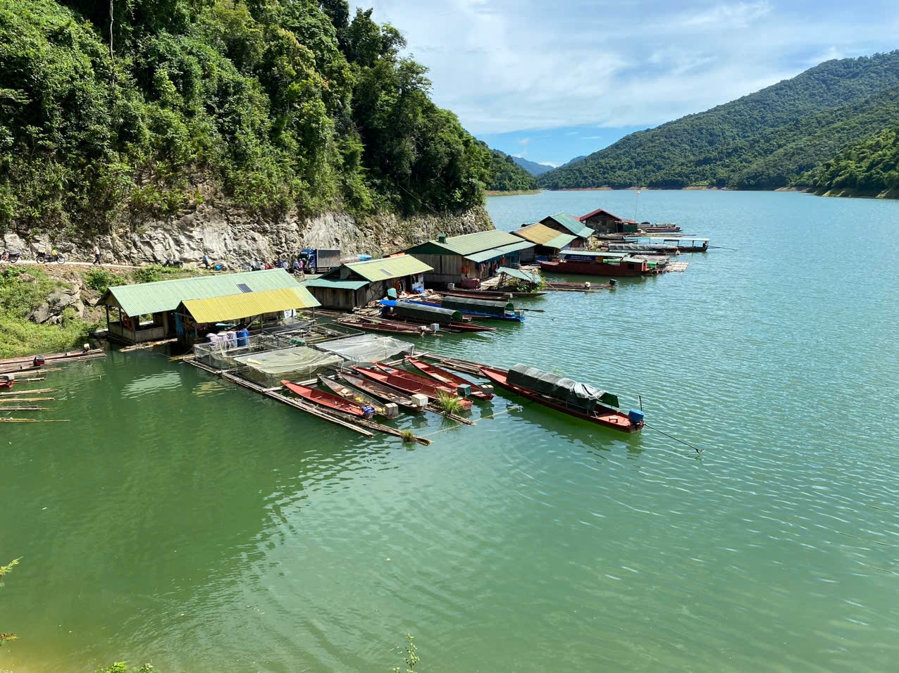 "Ốc đảo" Hữu Khuông - một cái nhìn lạc quan về tương lai