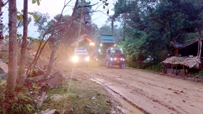 Hà Giang: Phân luồng giao thông tại khu vực sạt lở trên tuyến Quốc lộ 2, đoạn qua xã Việt Vinh