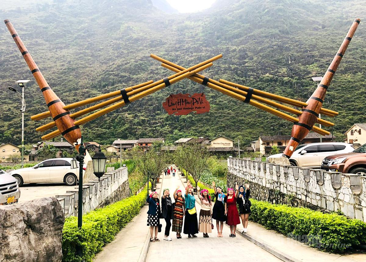 Tuyên Quang: Pả Vi Hạ - Nơi bản sắc Mông thắp sáng giữa Cao nguyên đá Đồng Văn