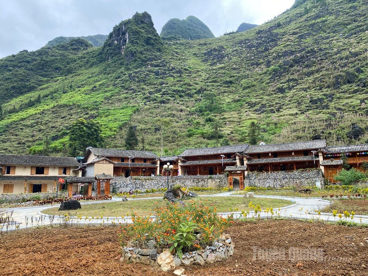 Tuyên Quang: Pả Vi Hạ - Nơi bản sắc Mông thắp sáng giữa Cao nguyên đá Đồng Văn