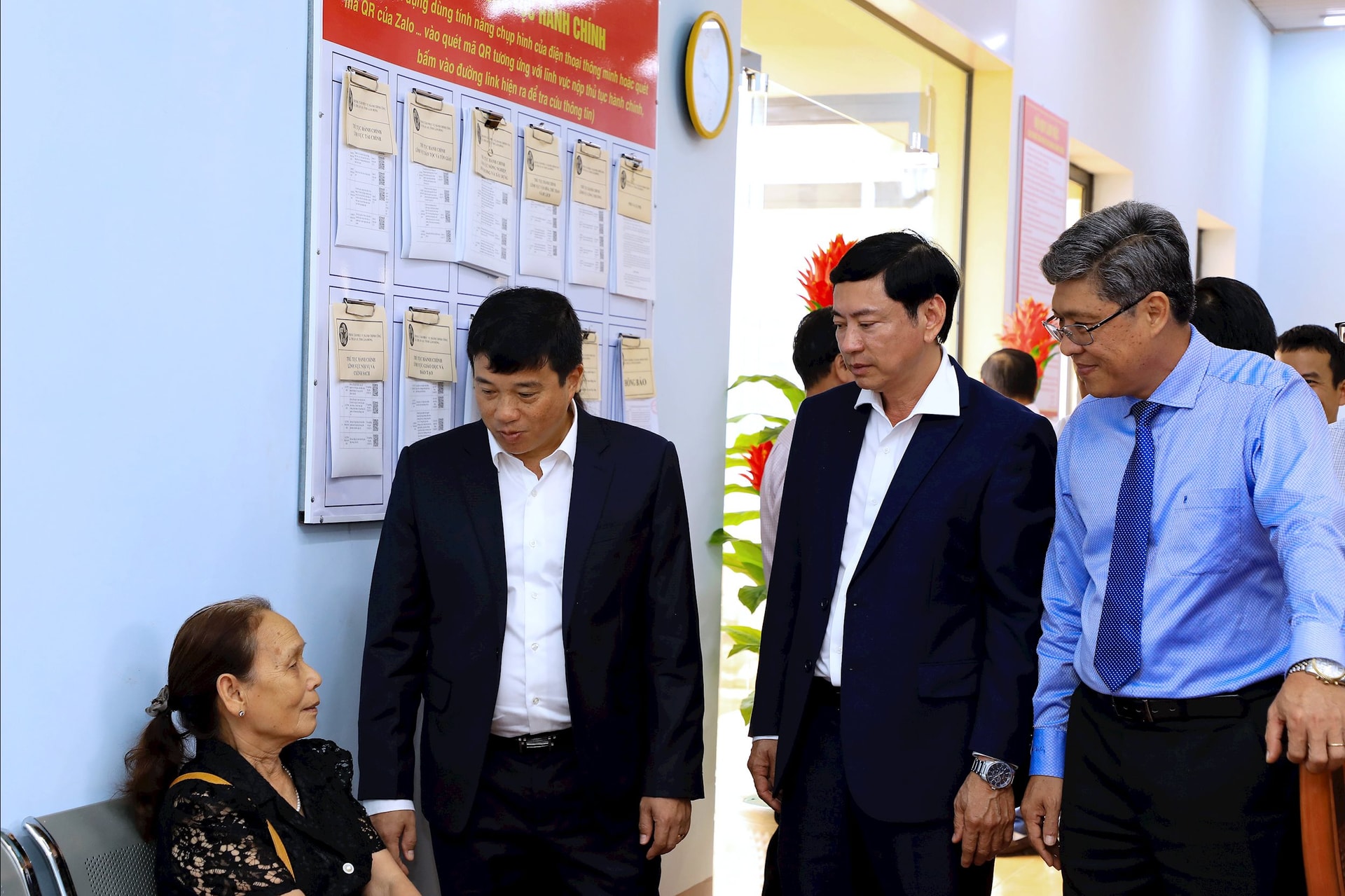 Lâm Đồng: Bí thư Tỉnh ủy Y Thanh Hà Niê Kđăm kiểm tra hành chính...