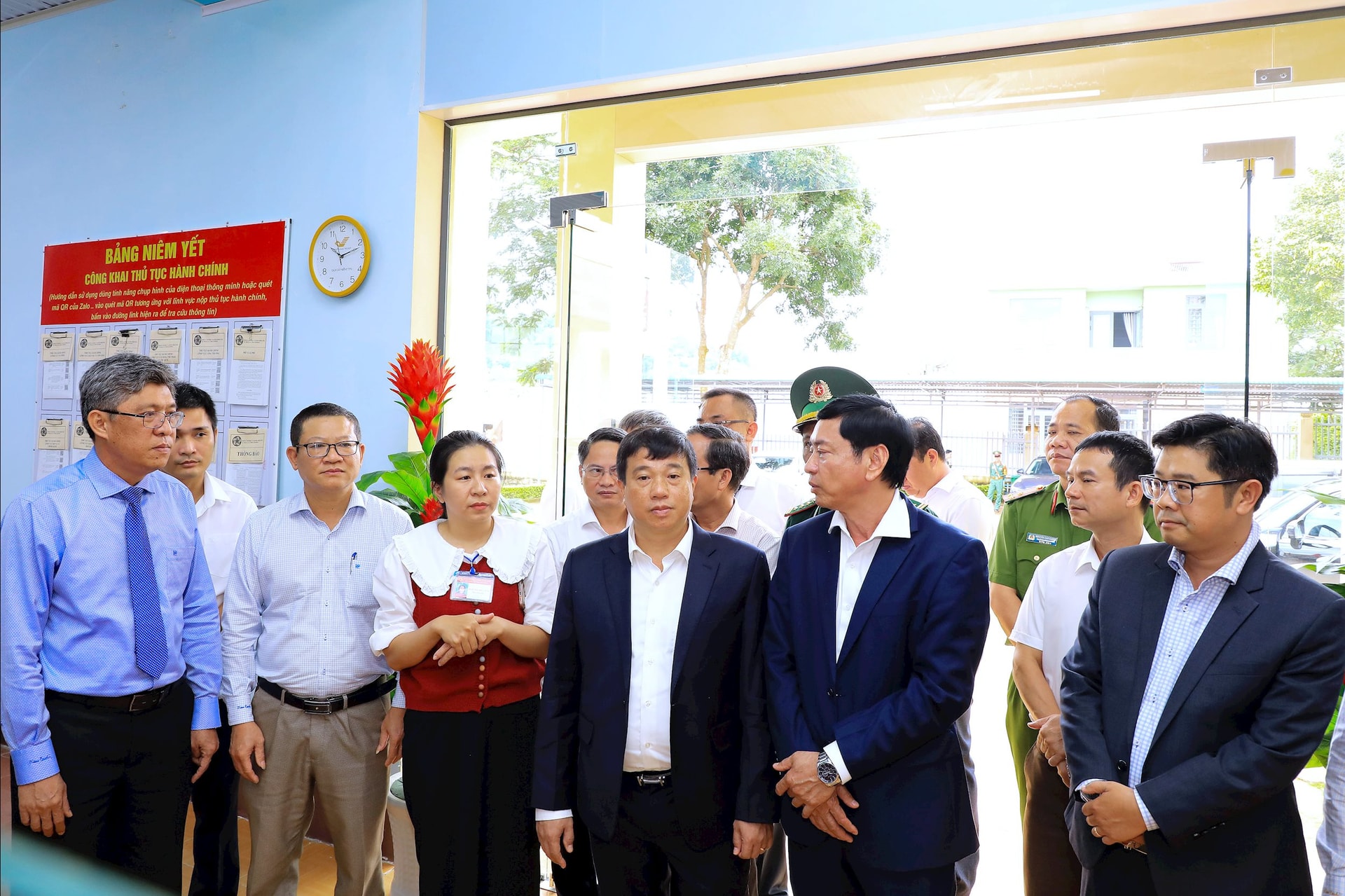 Lâm Đồng: Bí thư Tỉnh ủy Y Thanh Hà Niê Kđăm kiểm tra hành chính...