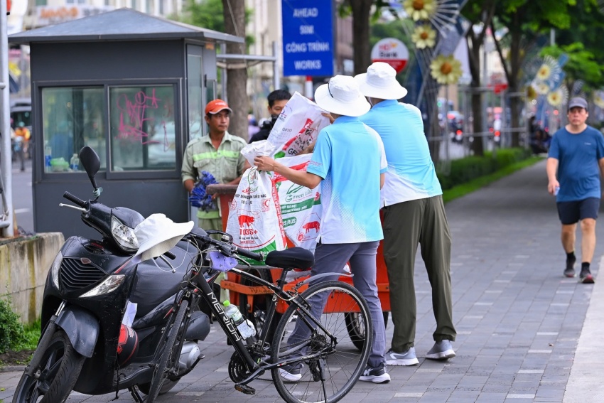 PQPOC chung tay “Làm cho thế giới sạch hơn” PQPOC chung tay “Làm cho thế giới sạch hơn”