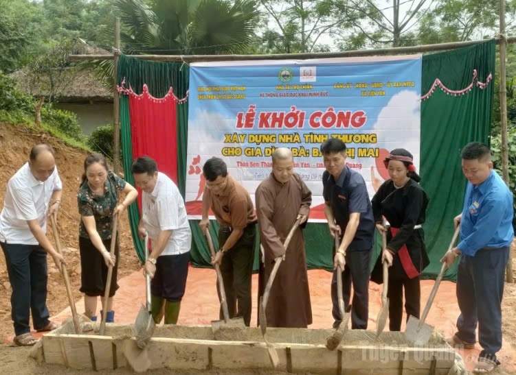 Tuyên Quang: Khởi công xây dựng nhà tình thương cho gia đình bị thiệt hại do thiên tai
