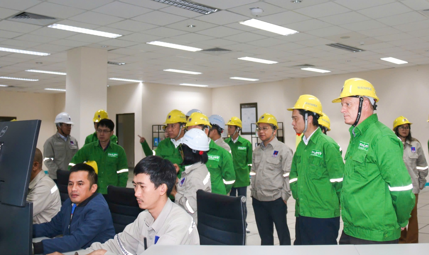 Phú Mỹ và NSRP tìm cơ hội hợp tác chiến lược trong lĩnh vực hóa chất