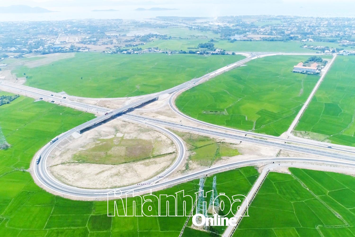 Khánh Hòa: Phát triển xã Vạn Ninh và khu vực lân cận trở thành đô thị du lịch biển cao cấp