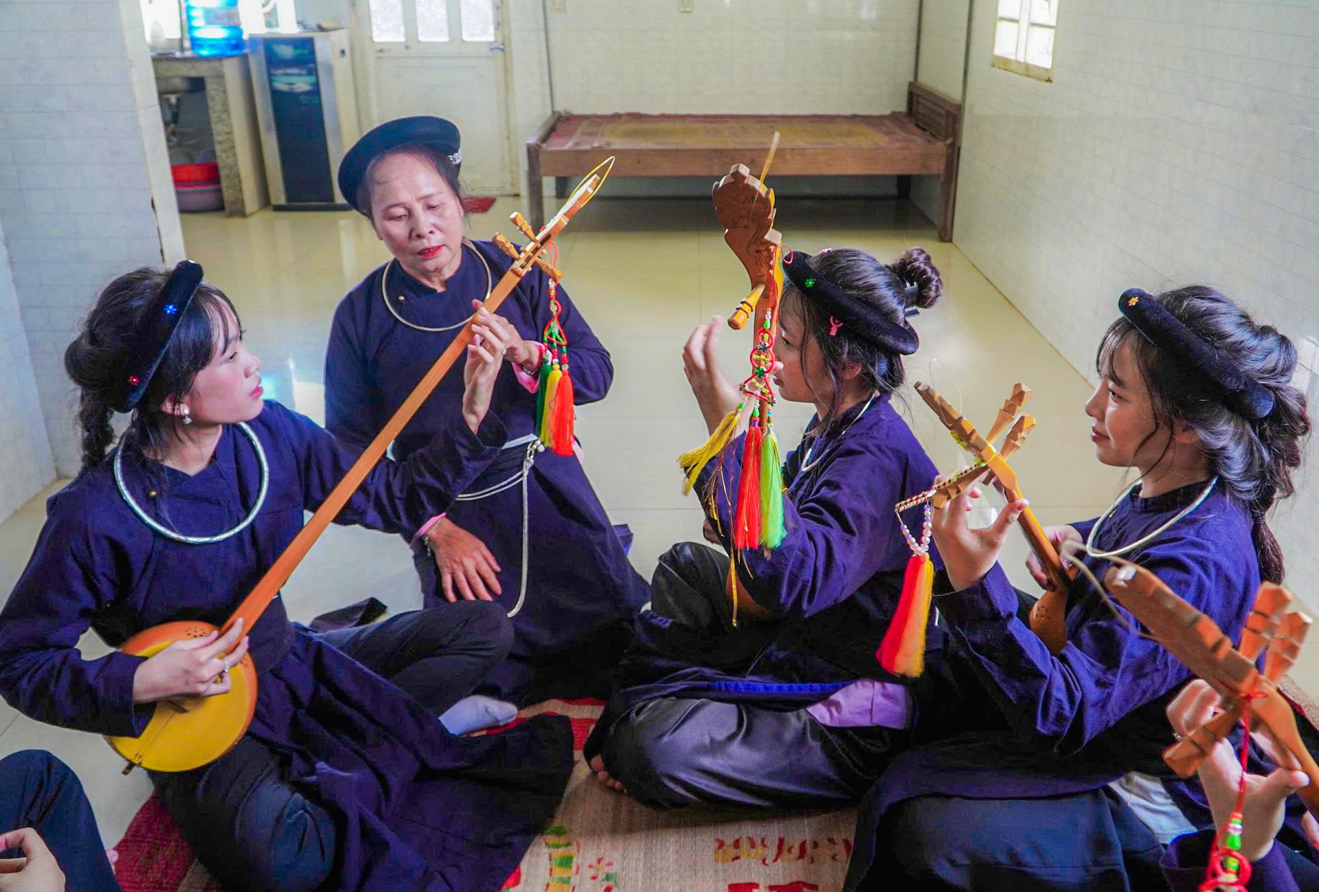 Lâm Đồng: Nam Đà vọng tiếng then