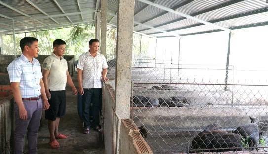 Cần Thơ: Gương mẫu trong các mặt công tác và làm giàu chính đáng
