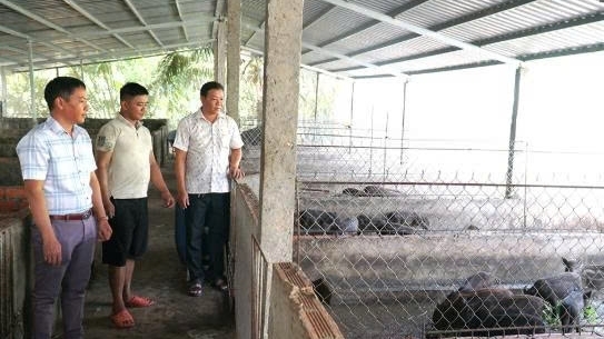 Cần Thơ: Gương mẫu trong các mặt công tác và làm giàu chính đáng