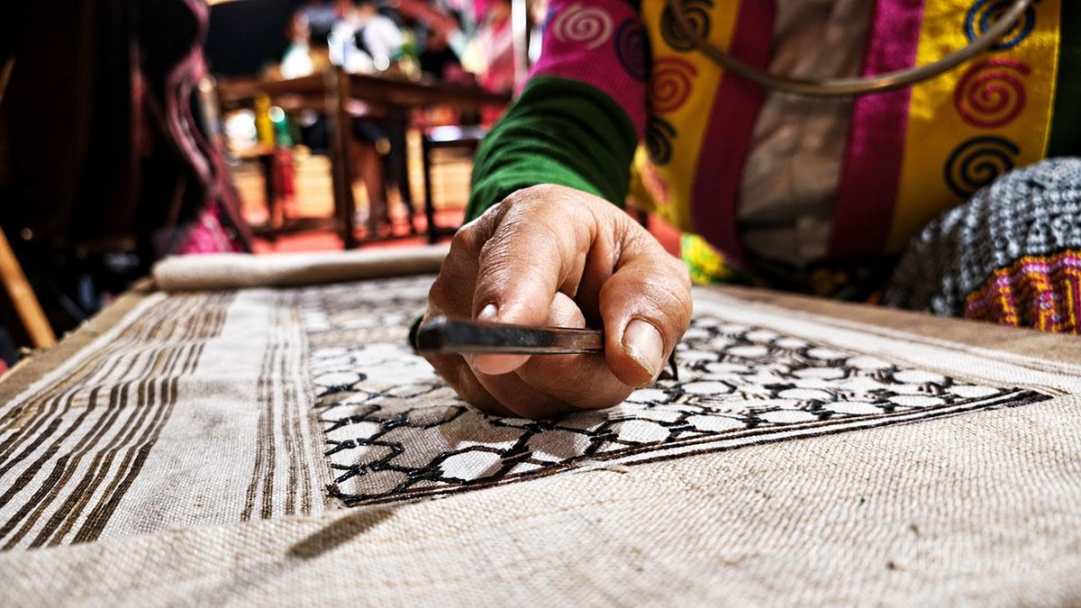 Tuyên Quang: Theo sợi lanh xuống phố