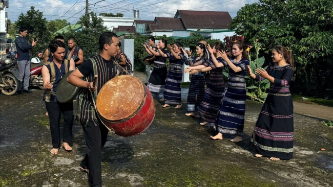 Lâm Đồng: Còn đó làng nghề người Mạ