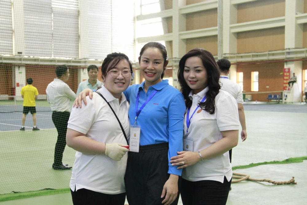 Đội kéo co của Đảng ủy Petrovietnam đoạt hạng 3 tại Hội thao cán bộ làm công tác đảng lần thứ I Đảng ủy khối Đội kéo co của Đảng ủy Petrovietnam đoạt hạng 3 tại Hội thao cán bộ làm công tác đảng lần thứ I Đảng ủy khối