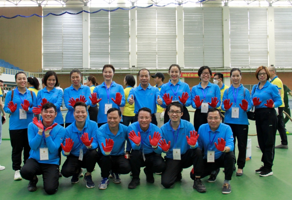 Đội kéo co của Đảng ủy Petrovietnam đoạt hạng 3 tại Hội thao cán bộ làm công tác đảng lần thứ I Đảng ủy khối Đội kéo co của Đảng ủy Petrovietnam đoạt hạng 3 tại Hội thao cán bộ làm công tác đảng lần thứ I Đảng ủy khối