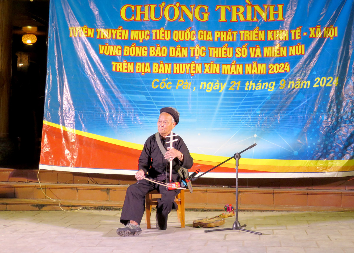 Hà Giang: Hội Nghệ nhân dân gian Xín Mần bảo tồn nghệ thuật quần chúng