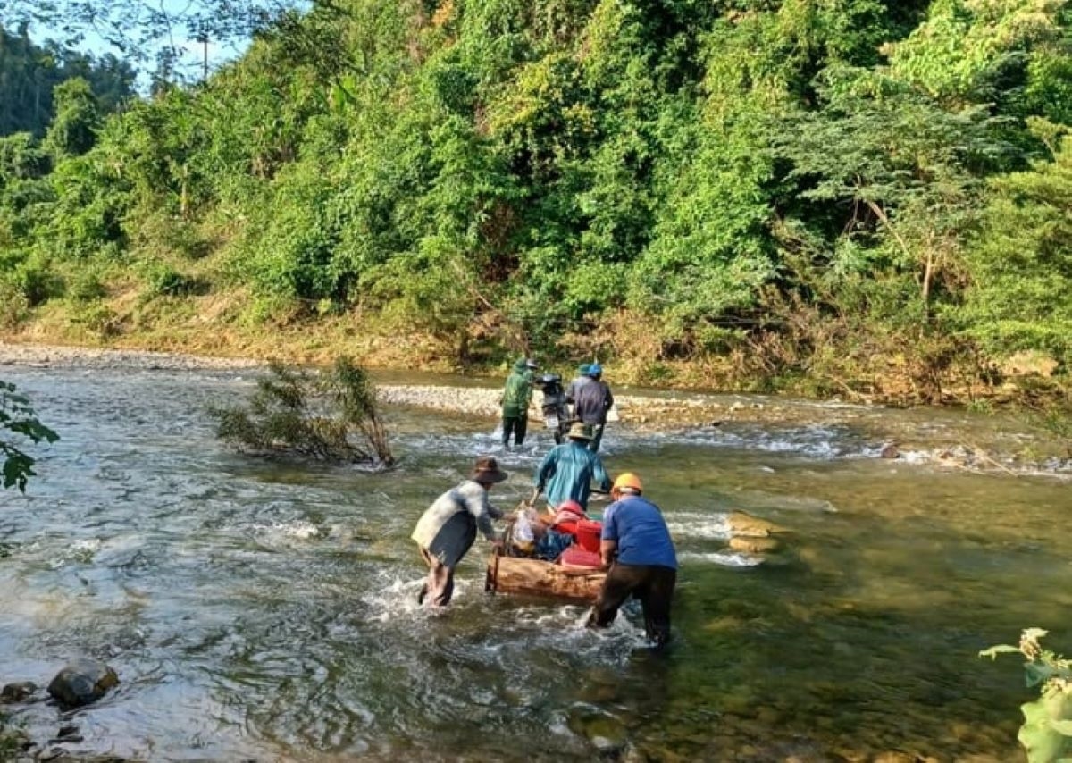 Cầu Hà Lẹc “mở lối” thoát nghèo cho bản vùng biên