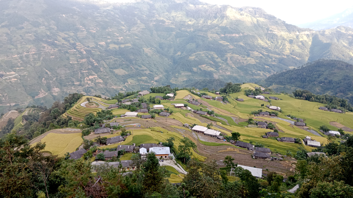 Hà Giang: Đi qua những mùa vàng