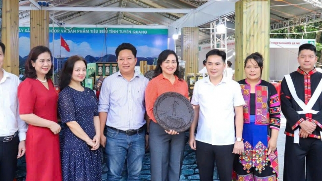 Tuyên Quang tham gia Hội chợ triển lãm hàng công nghiệp nông thôn năm 2025