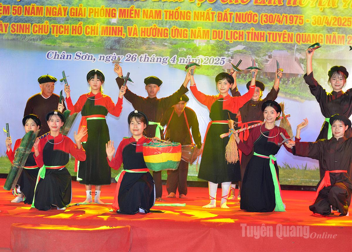 Tuyên Quang: Điểm hẹn văn hóa Cao Lan ở Động Sơn