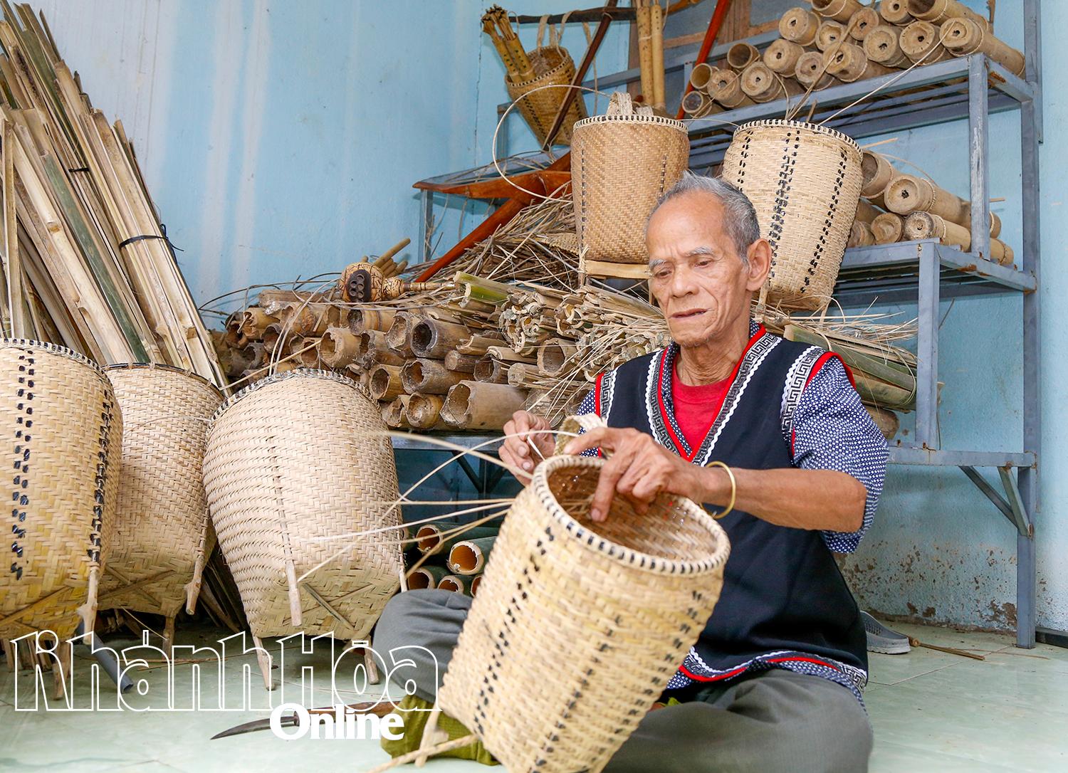 Khánh Hòa: Giữ mạch nguồn truyền thống của người Raglai