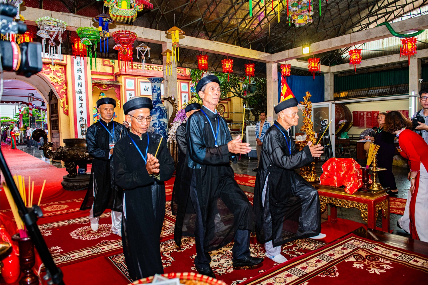 Hưng Yên: Đặc sắc Lễ hội Mùa Thu Đền Đồng Bằng - Nơi hội tụ giá trị văn hóa dân tộc