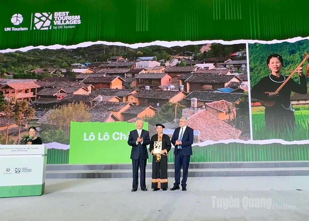 Tuyên Quang: Làng Lô Lô Chải đoạt giải "Làng du lịch tốt nhất thế giới"