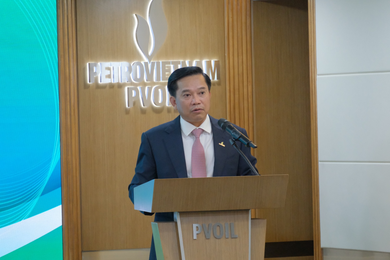 PVOIL ký kết Thỏa thuận bán dầu Lô 01&amp;02 và Lô 01/97&amp;02/97