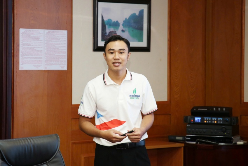 Vietsovpetro và PVU tăng cường hợp tác trong công tác đào tạo và nghiên cứu khoa học Vietsovpetro và PVU tăng cường hợp tác trong công tác đào tạo và nghiên cứu khoa học