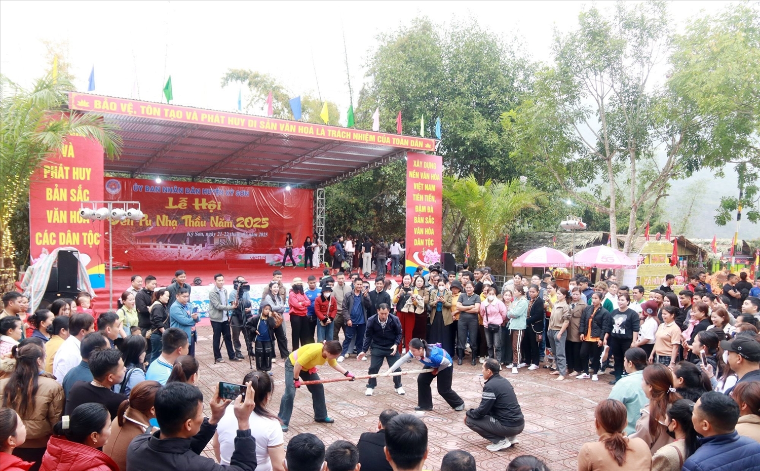 Gìn giữ và phát huy mạch nguồn văn hóa xứ Nghệ