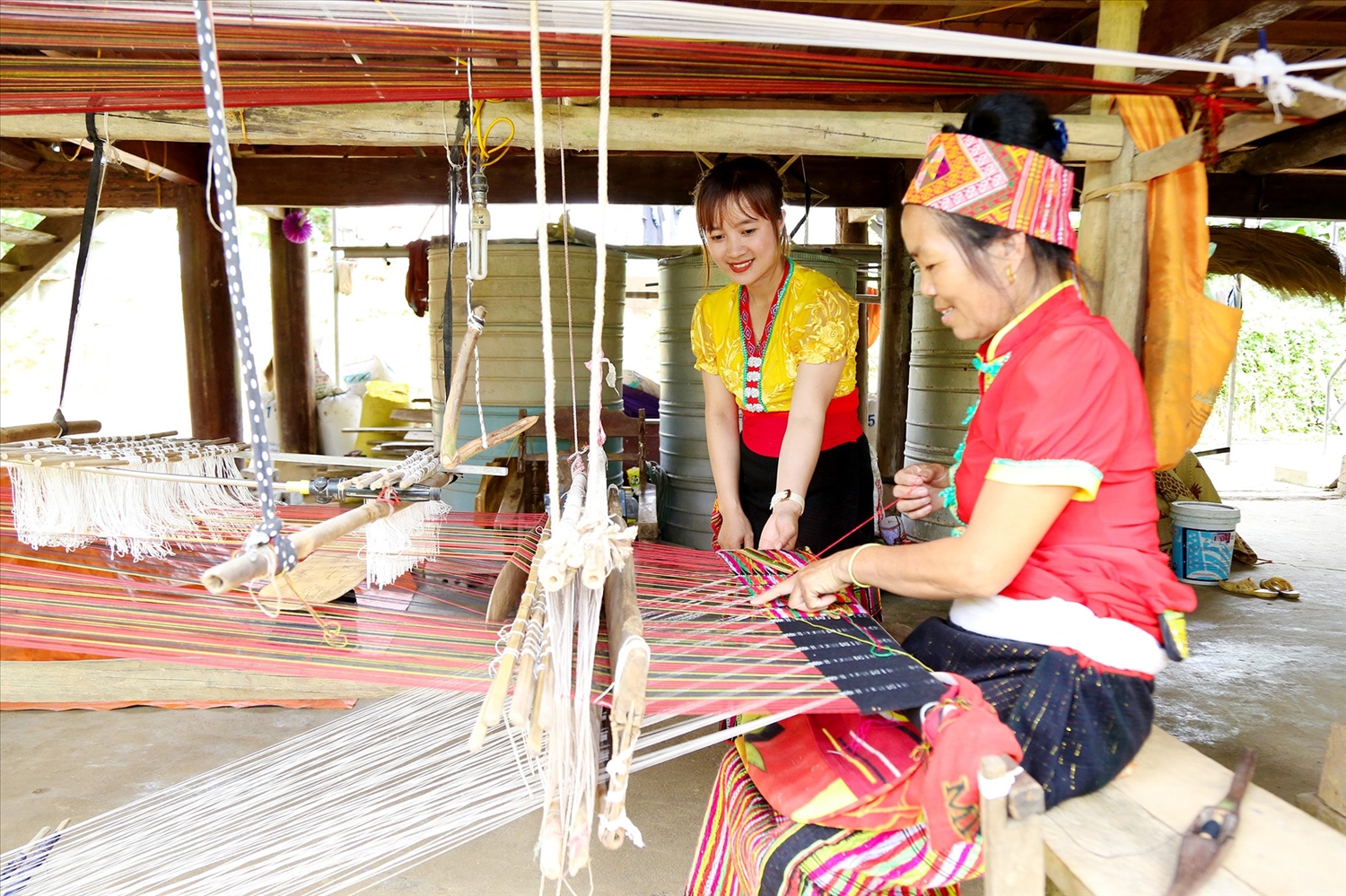 Gìn giữ và phát huy mạch nguồn văn hóa xứ Nghệ