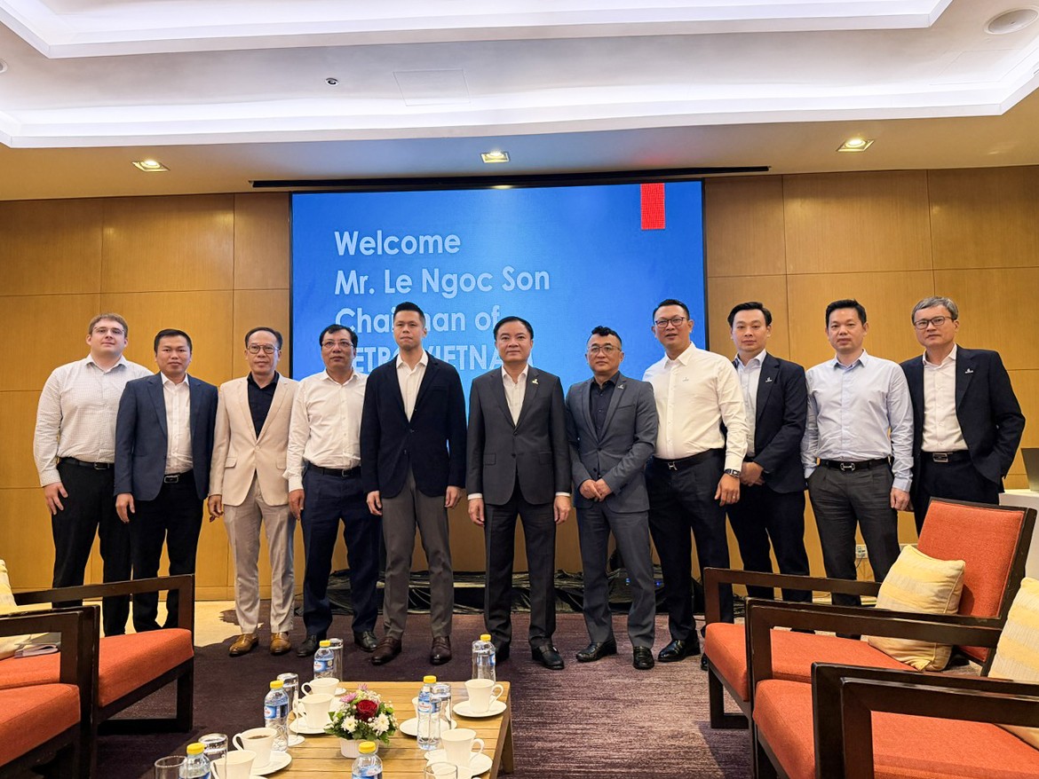 Lãnh đạo PETROVIETNAM, PV Power và PSGC tại buổi làm việc