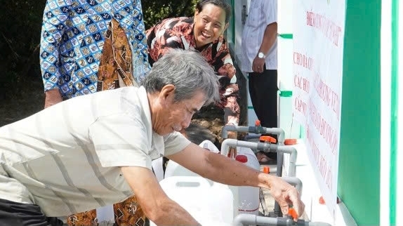 Cần Thơ: Chạy đua ngăn mặn, trữ ngọt trên đồng ruộng Cần Thơ