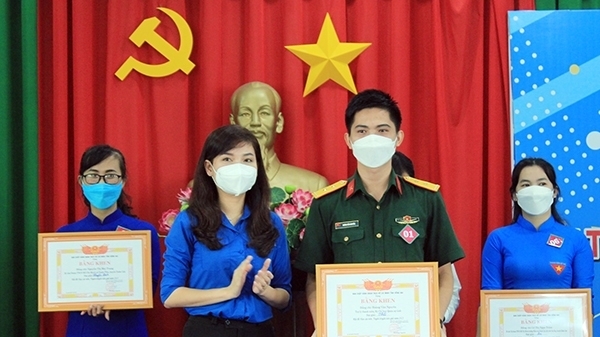Đồng Nai: Thí sinh Hoàng Văn Nguyên đoạt giải Nhất hội thi báo cáo viên, tuyên truyền viên